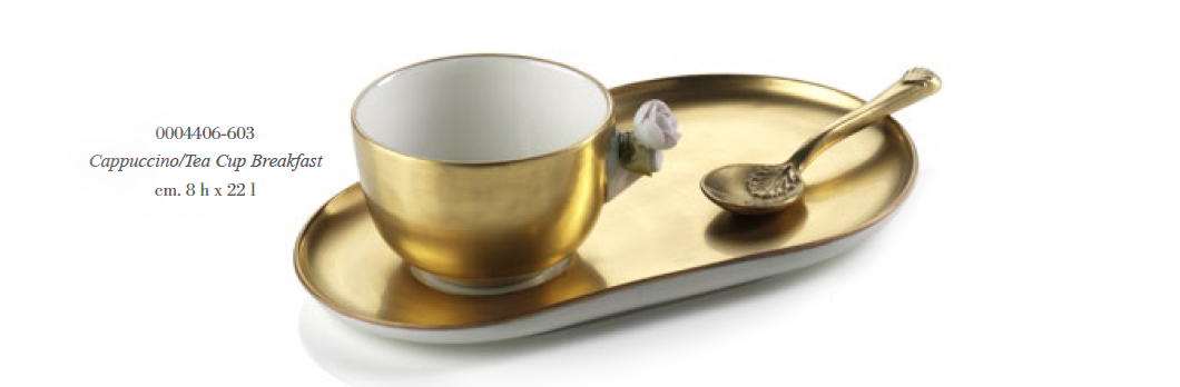 Золотистая чашка для капучино из фарфора декорированная цветком