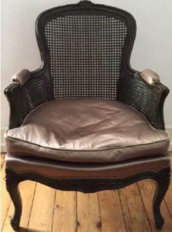 Кресло в гостиную из темного дерева, с кожаной сидушкой BERGÈRE FILLETTE